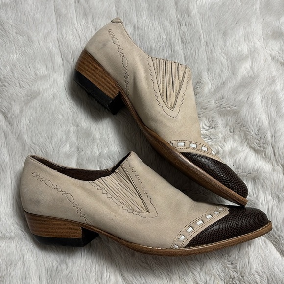 Guess western ankle booties - Picture 3 of 8